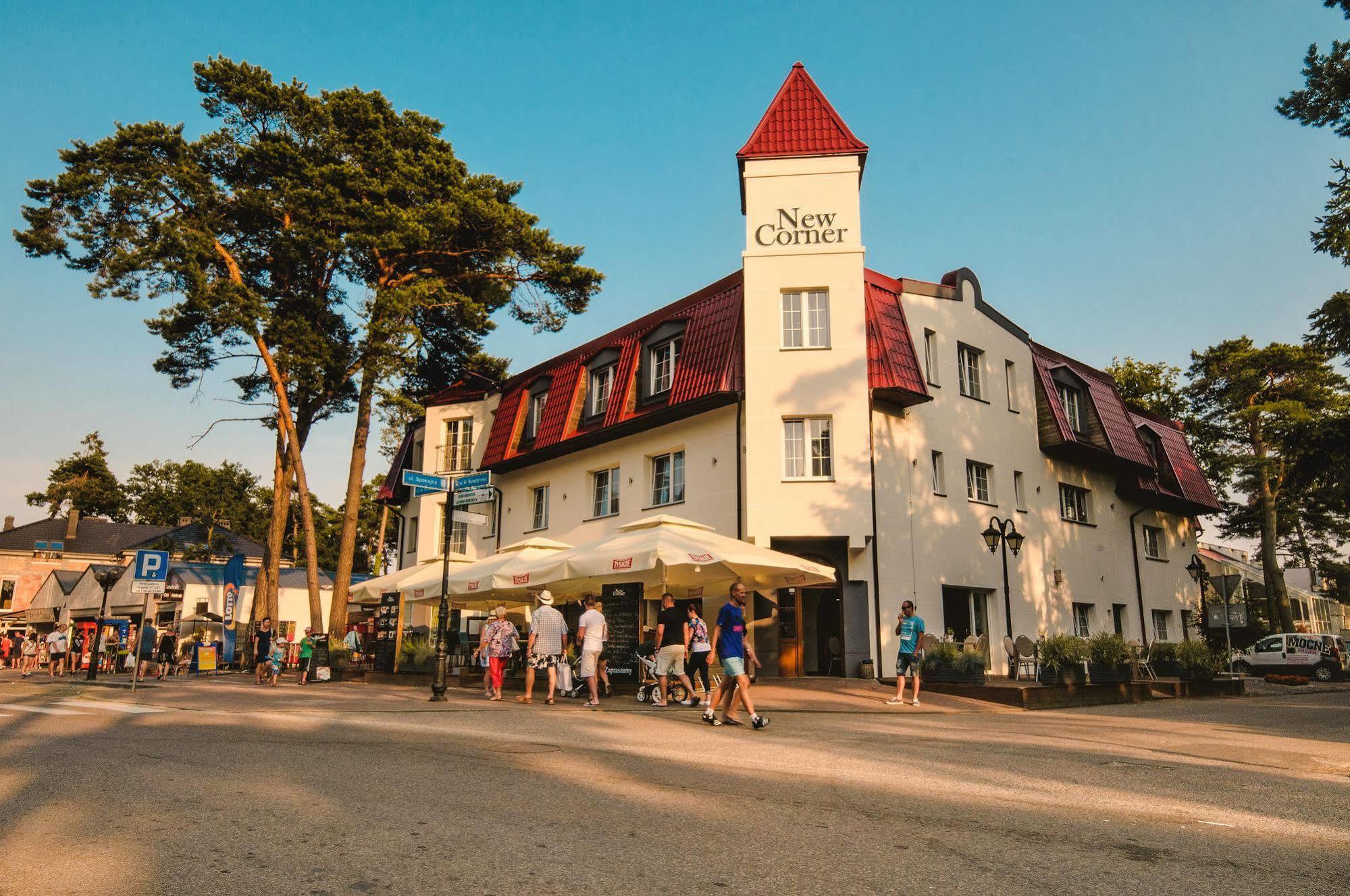Hotel New Corner Niechorze Exterior foto